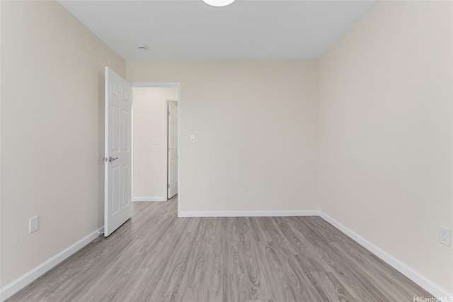98-297 Ualo St Unit W1, Aiea, HI 96701 - unfurnished room featuring light wood-type flooring and baseboards