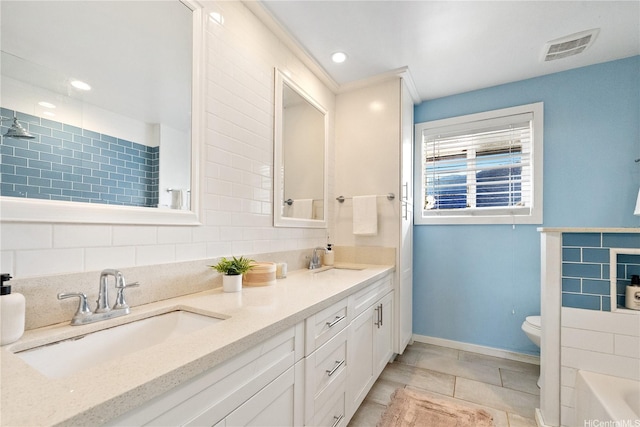 45-237 Popoki Pl, Kaneohe, HI 96744 - full bath with double vanity, toilet, baseboards, a bath, and recessed lighting