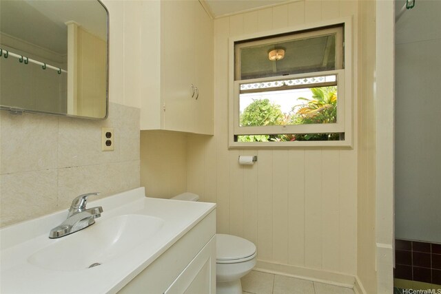 1563 Kalaepaa Dr, Honolulu, HI 96819 - photo 11