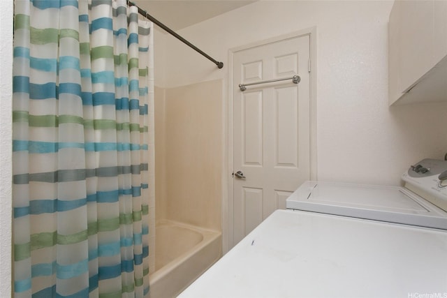 94-1045 Paha Pl Unit T3, Waipahu, HI 96797 - bathroom featuring shower / bath combo and vanity