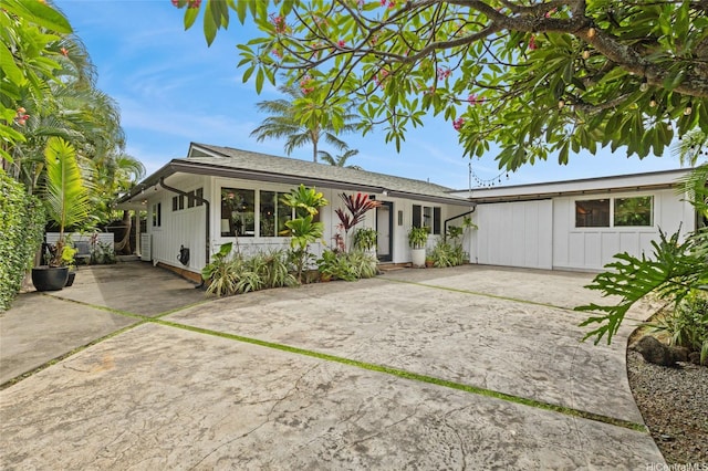 321 Kealahou Pl, Kailua, HI 96734 - ranch-style house with driveway and board and batten siding