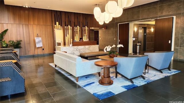 1200 Queen Emma St Unit 2804, Honolulu, HI 96813 - lobby with tile walls