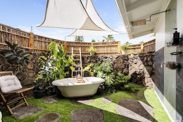 880 Akiu Pl, Kailua, HI 96734 - view of yard