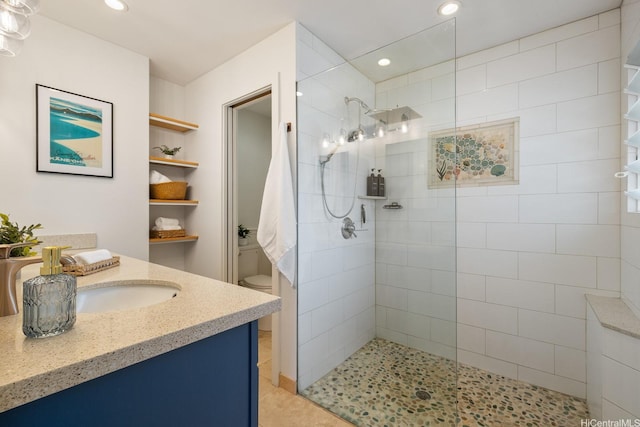 880 Akiu Pl, Kailua, HI 96734 - full bath featuring walk in shower, vanity, and recessed lighting