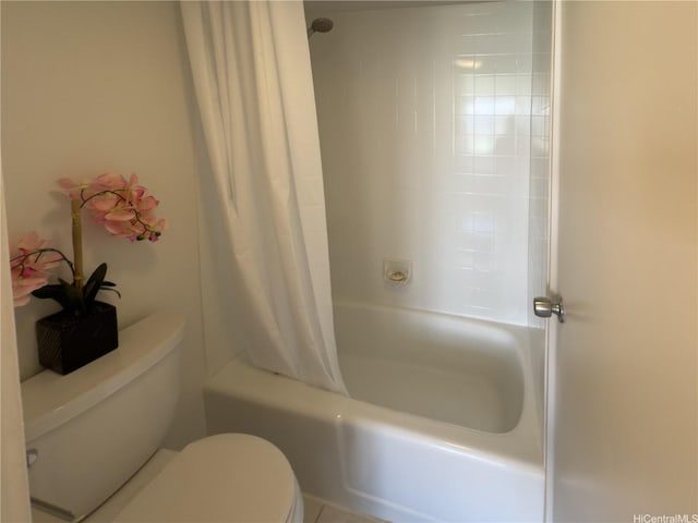 400 Hobron Ln Unit 2114, Honolulu, HI 96815 - bathroom featuring toilet and shower / tub combo with curtain