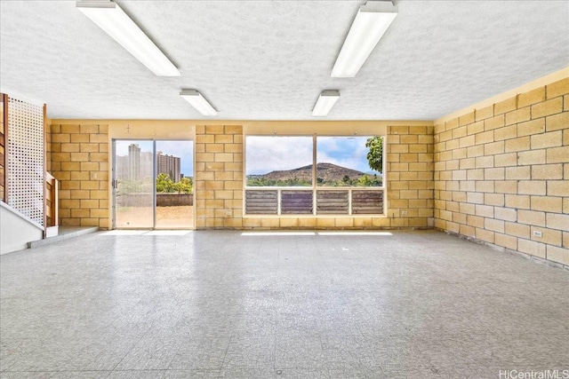 1298 Ala Puumalu St, Honolulu, HI 96818 - photo 19