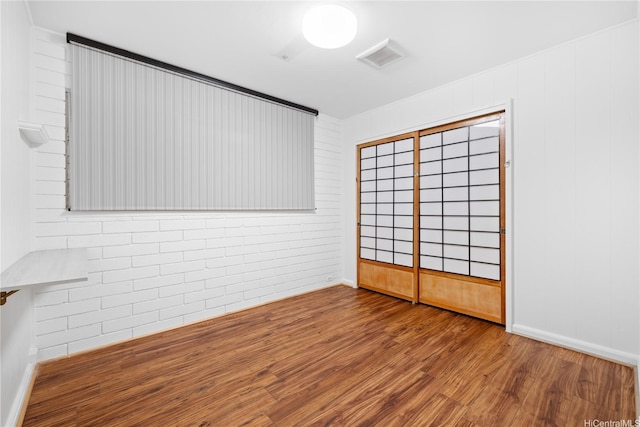 941 Aliamanu Pl, Honolulu, HI 96818 - empty room featuring wood finished floors and baseboards