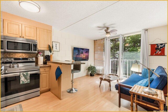 2847 Waialae Ave Unit 407, Honolulu, HI 96826 - photo 4