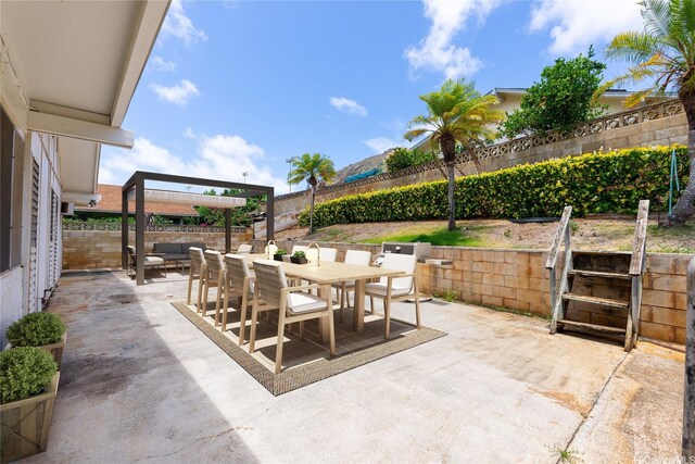 463 Kaleimamahu St, Honolulu, HI 96825 - fenced backyard featuring outdoor dining space and a patio