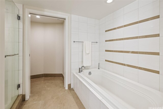 1177 Queen St Unit 4306, Honolulu, HI 96814 - bathroom with a garden tub, a shower stall, and recessed lighting