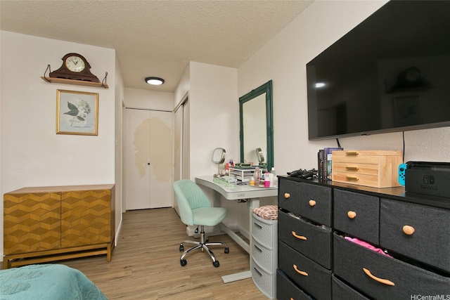 94-1045 Paha Pl Unit T7, Waipahu, HI 96797 - home office featuring light wood-style floors and a textured ceiling