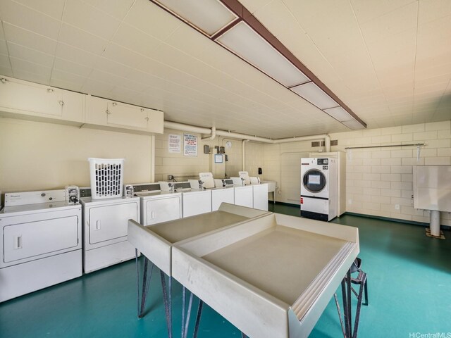 95-31 Kuahelani Ave Unit 439, Mililani, HI 96789 - shared laundry with washer and dryer
