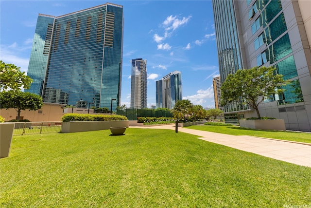 1288 Ala Moana Blvd Unit 21A, Honolulu, HI 96814 - view of community with a city view