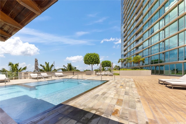 1288 Ala Moana Blvd Unit 21A, Honolulu, HI 96814 - community pool featuring a patio
