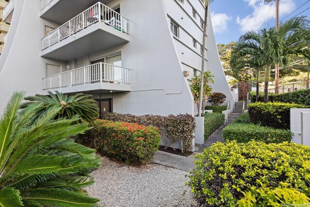 1111 Wilder Ave Unit 14B, Honolulu, HI 96822 - view of property featuring stairway