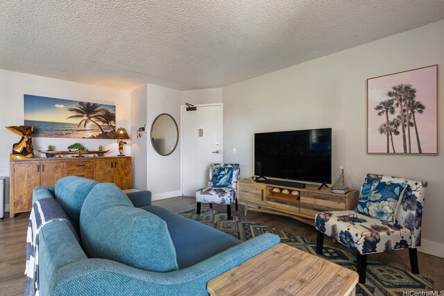 1111 Wilder Ave Unit 14B, Honolulu, HI 96822 - living area with wood finished floors and a textured ceiling