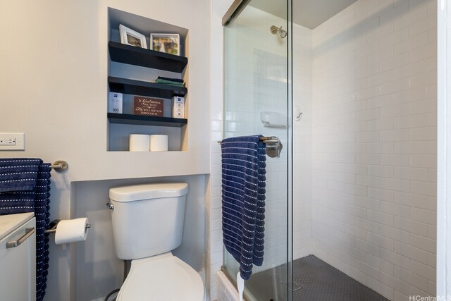 1111 Wilder Ave Unit 14B, Honolulu, HI 96822 - full bath with a stall shower and toilet