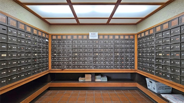 2121 Ala Wai Blvd Unit 1603, Honolulu, HI 96815 - surrounding community with mail area