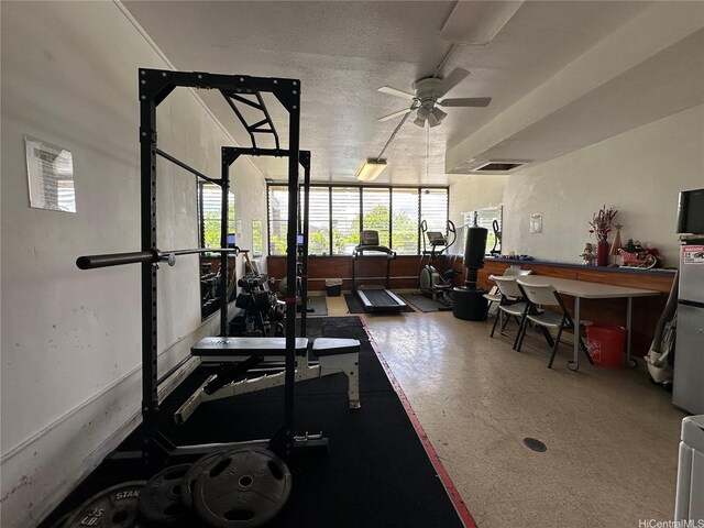 5210 Likini St Unit 810, Honolulu, HI 96818 - workout area featuring a ceiling fan