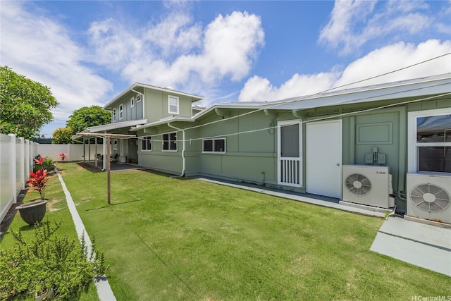 1226 Kahili St, Kailua, HI 96734 - rear view of property featuring a fenced backyard
