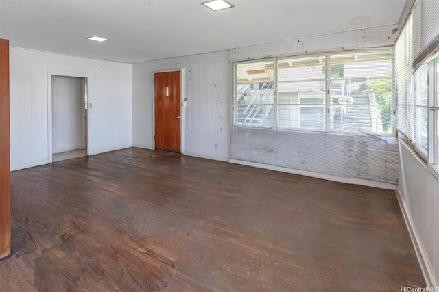 1968 10th Ave, Honolulu, HI 96816 - spare room featuring wood finished floors and healthy amount of natural light