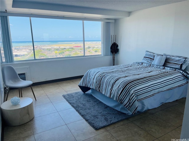 2888 Ala Ilima St Unit 2610, Honolulu, HI 96818 - tiled bedroom with multiple windows