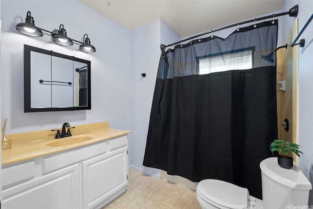 44-279 Kaneohe Bay Dr Unit B, Kaneohe, HI 96744 - full bathroom with toilet, vanity, and curtained shower