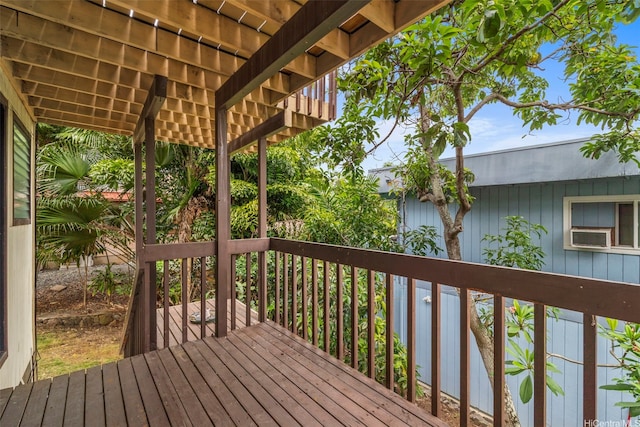 44-279 Kaneohe Bay Dr Unit B, Kaneohe, HI 96744 - view of wooden terrace