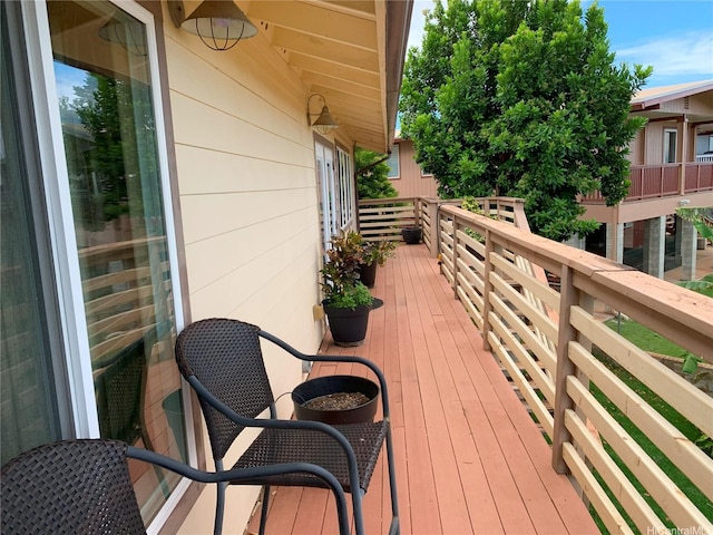 92-882 Wainohia St, Kapolei, HI 96707 - view of wooden terrace