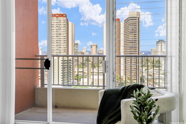 2740 Kuilei St Unit 2205, Honolulu, HI 96826 - balcony featuring a skyline view