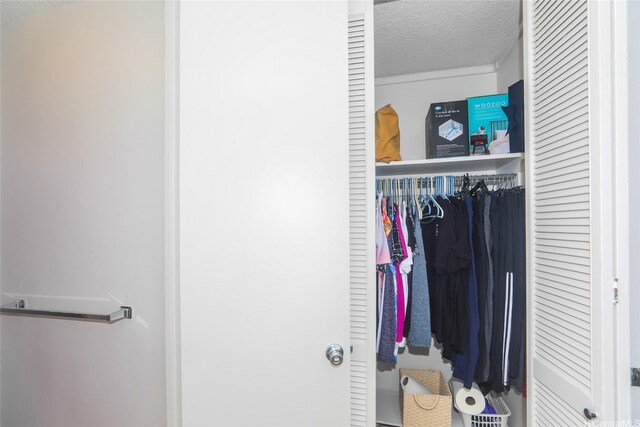 780 Amana St Unit 205, Honolulu, HI 96814 - photo 14