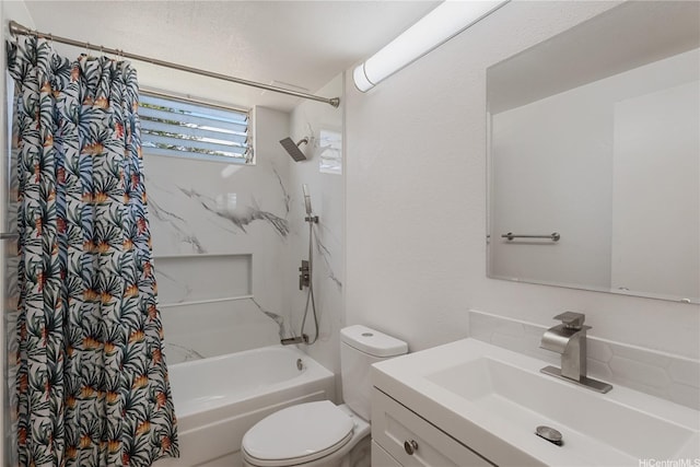 94-100 Huki Pl Unit S106, Waipahu, HI 96797 - bathroom featuring shower / tub combo, toilet, and vanity
