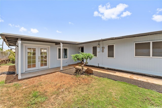 92-721 Anipeahi St, Kapolei, HI 96707 - back of house with a lawn