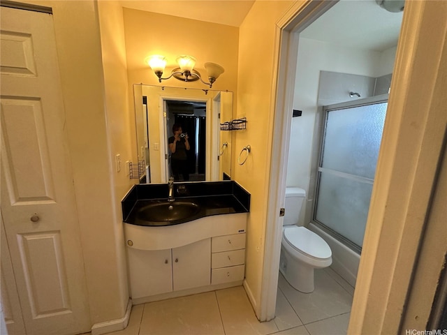 2633 Maunawai Pl Unit A, Honolulu, HI 96826 - bathroom featuring tile patterned flooring, vanity, and enclosed tub / shower combo