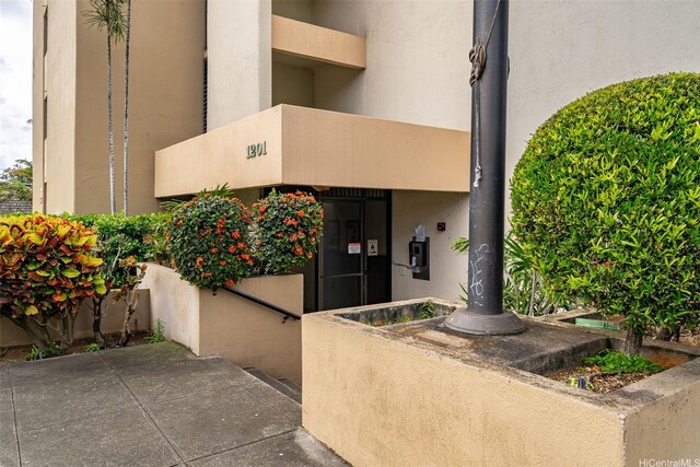 1201 Wilder Ave Unit 2006, Honolulu, HI 96822 - photo 24