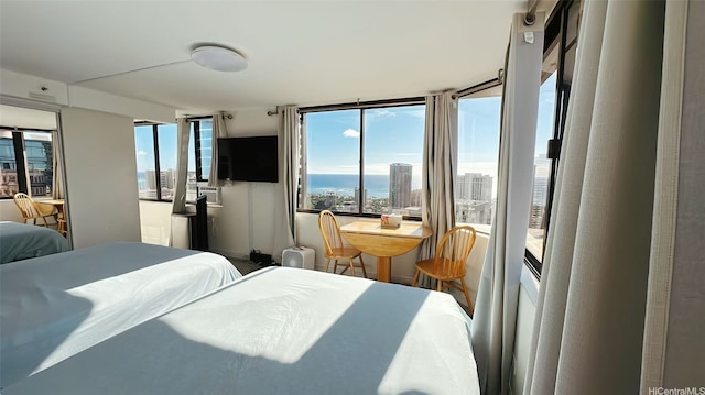 444 Niu St Unit 3802, Honolulu, HI 96815 - view of bedroom