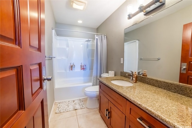 87-107 Kulaaupuni St Unit 2, Waianae, HI 96792 - full bath with vanity, shower / tub combo with curtain, tile patterned flooring, and recessed lighting