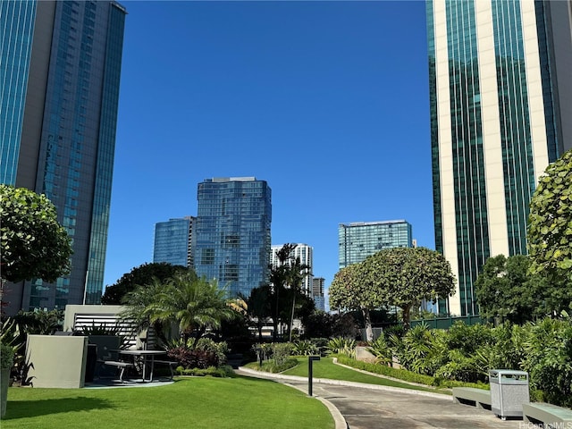 1330 Ala Moana Blvd Unit 2105, Honolulu, HI 96814 - view of community featuring a city view and a yard