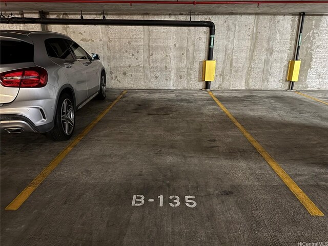 1330 Ala Moana Blvd Unit 2105, Honolulu, HI 96814 - view of parking deck