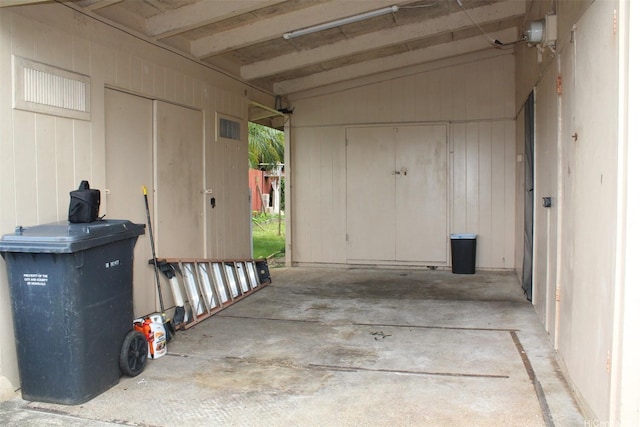 45-610 Kipawale Pl, Kaneohe, HI 96744 - view of garage