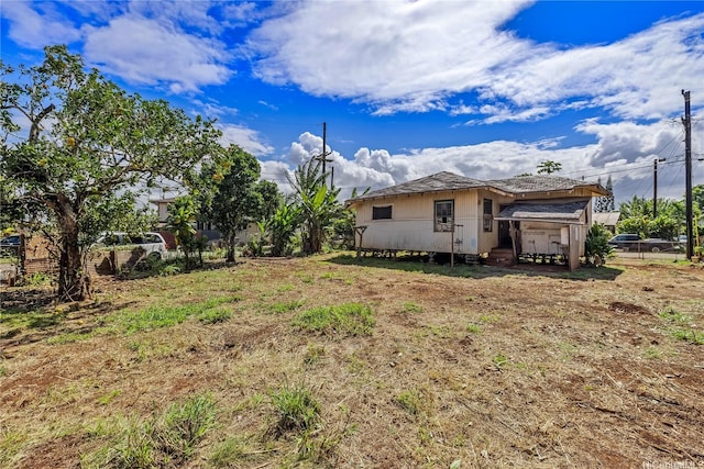 1328 Aheahe Ave, Wahiawa, HI 96786 - view of yard