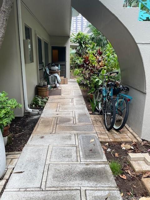 454 Kuamoo St, Honolulu, HI 96815 - photo 4