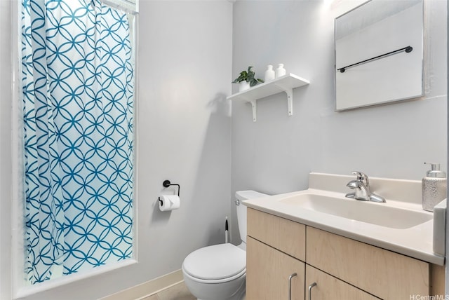 909 Kahuna Ln Unit 305, Honolulu, HI 96826 - full bath featuring vanity and a shower with curtain