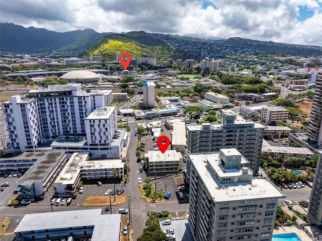 909 Kahuna Ln Unit 305, Honolulu, HI 96826 - view of urban area featuring a mountainous background