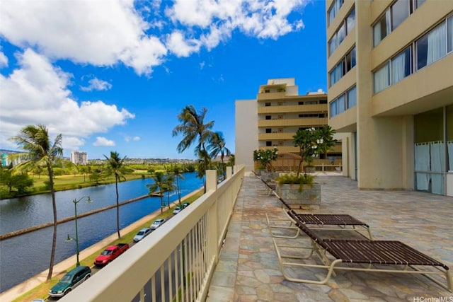 445 Seaside Ave Unit 1120, Honolulu, HI 96815 - balcony with a water view
