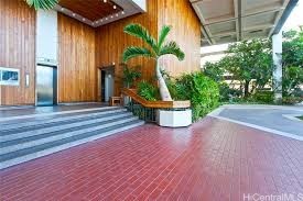 250 Kawaihae St Unit 10E, Honolulu, HI 96825 - community lobby with wooden walls