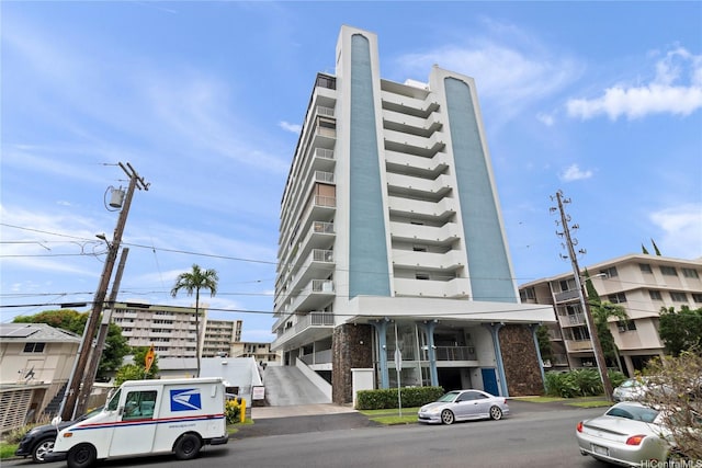 1333 Heulu St Unit 901, Honolulu, HI 96822 - view of property