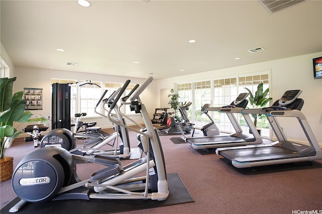520 Lunalilo Home Rd Unit 7427, Honolulu, HI 96825 - workout area with plenty of natural light and recessed lighting