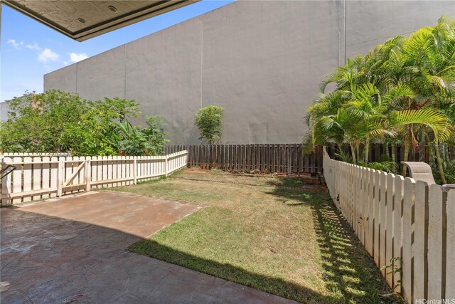 94-1467 Waipio Uka St Unit T103, Waipahu, HI 96797 - view of yard with a patio