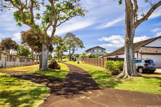 94-1147 Mopua Loop Unit K8, Waipahu, HI 96797 - view of yard featuring a residential view
